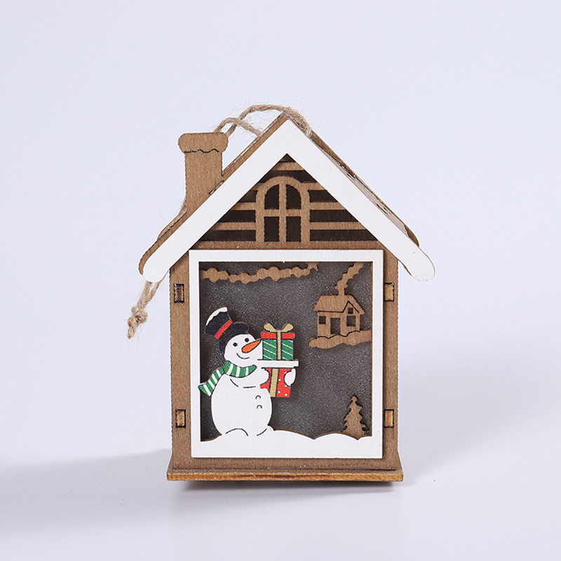 外贸圣诞屋子装饰品发光木头房子挂件diy圣诞树挂饰圣诞老人麋鹿详情10
