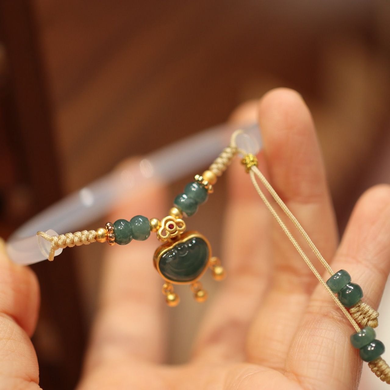 Natural agate and chalcedony Jingle bracelet for women, blue water Ruyi lock, high-end ancient-style bracelet, half bracelet design pic 15