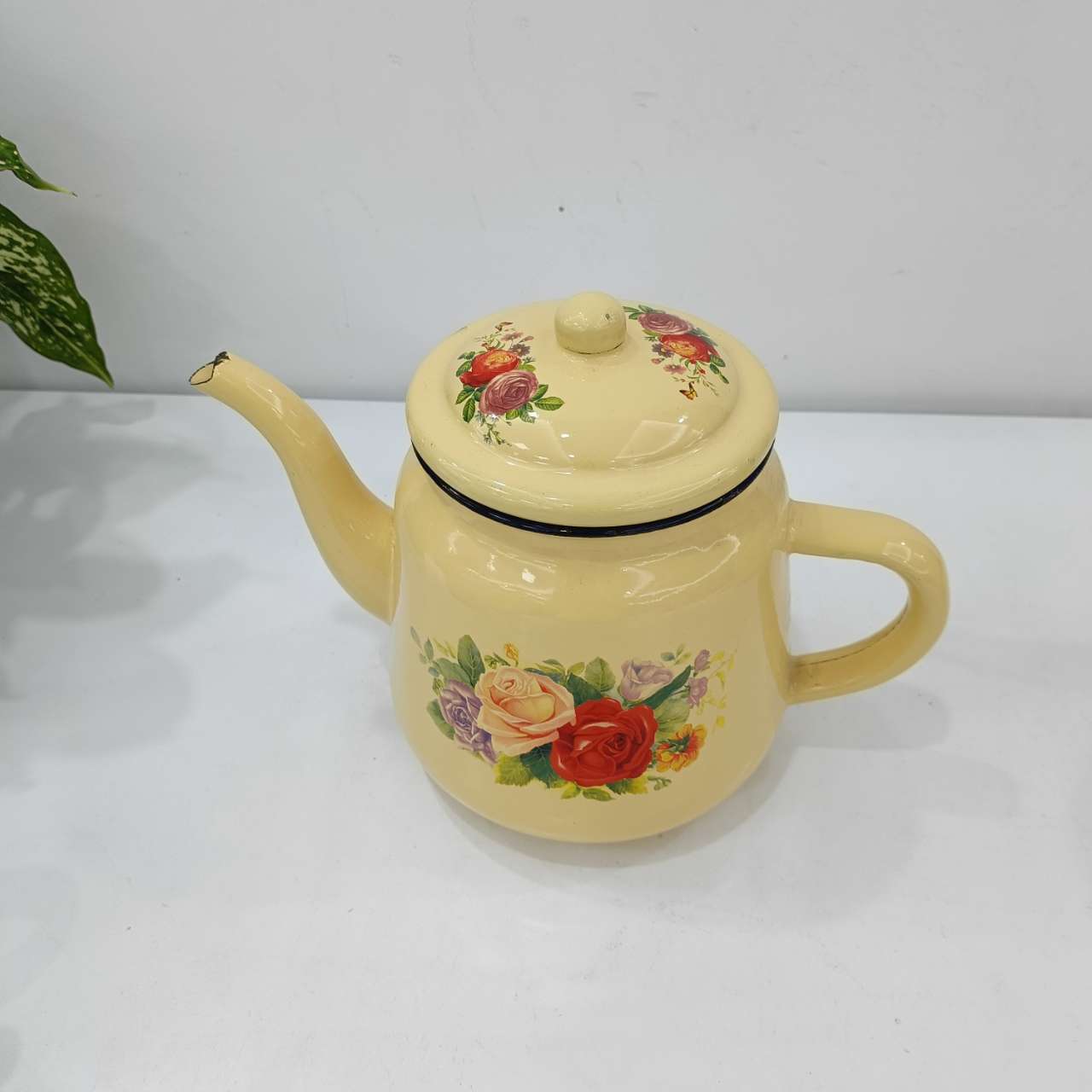 Enamel and porcelain water kettles, cold water kettles, coffee kettles, hot water kettles, induction cookers, universal open flame available pic 4