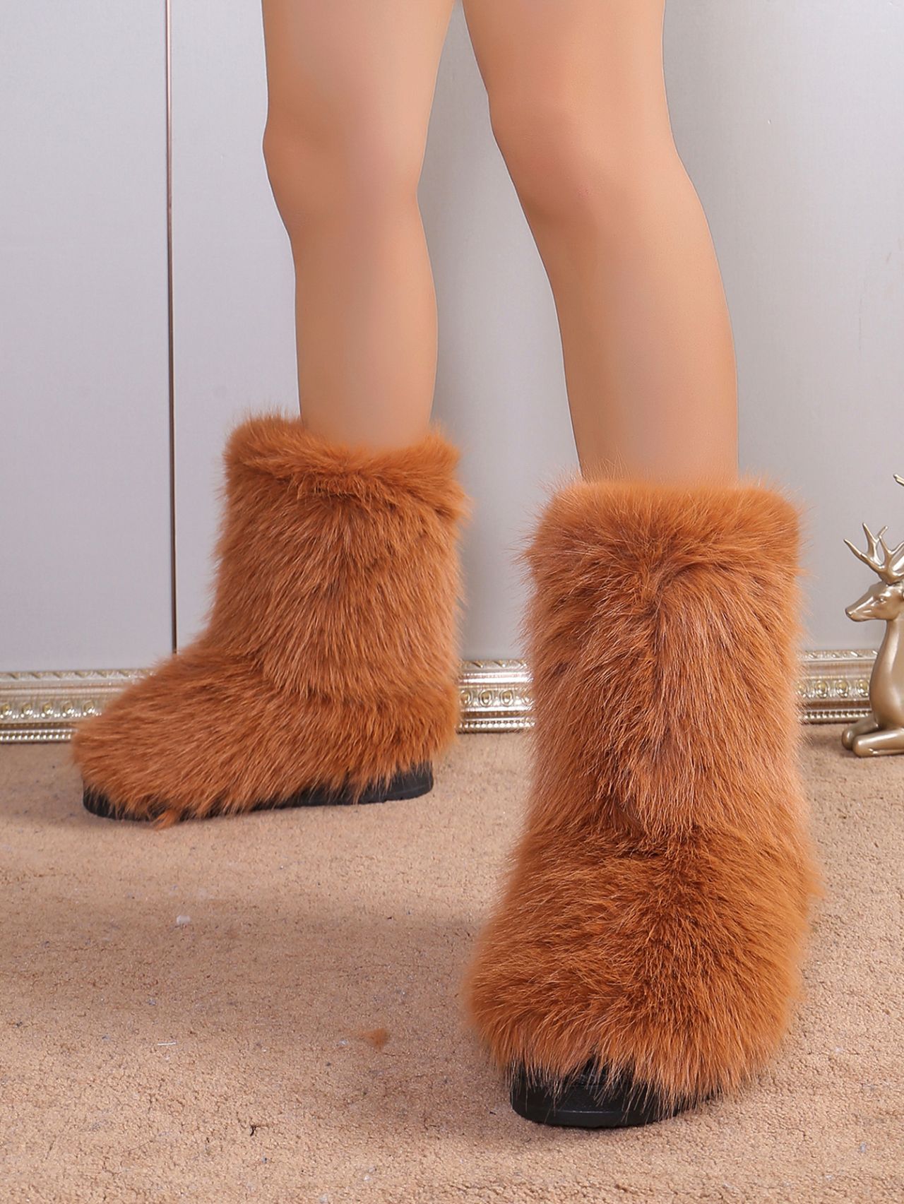 跨境新款毛毛靴子冬季保暖加绒雪地靴女大码中筒靴子44码外贸靴子详情34