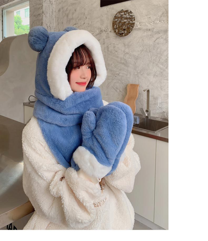 Warm hat for women, sweet and cute in autumn and winter. Winter cartoon scarf in one piece. Korean-style ear-protecting gloves in three pieces for winter pic 13