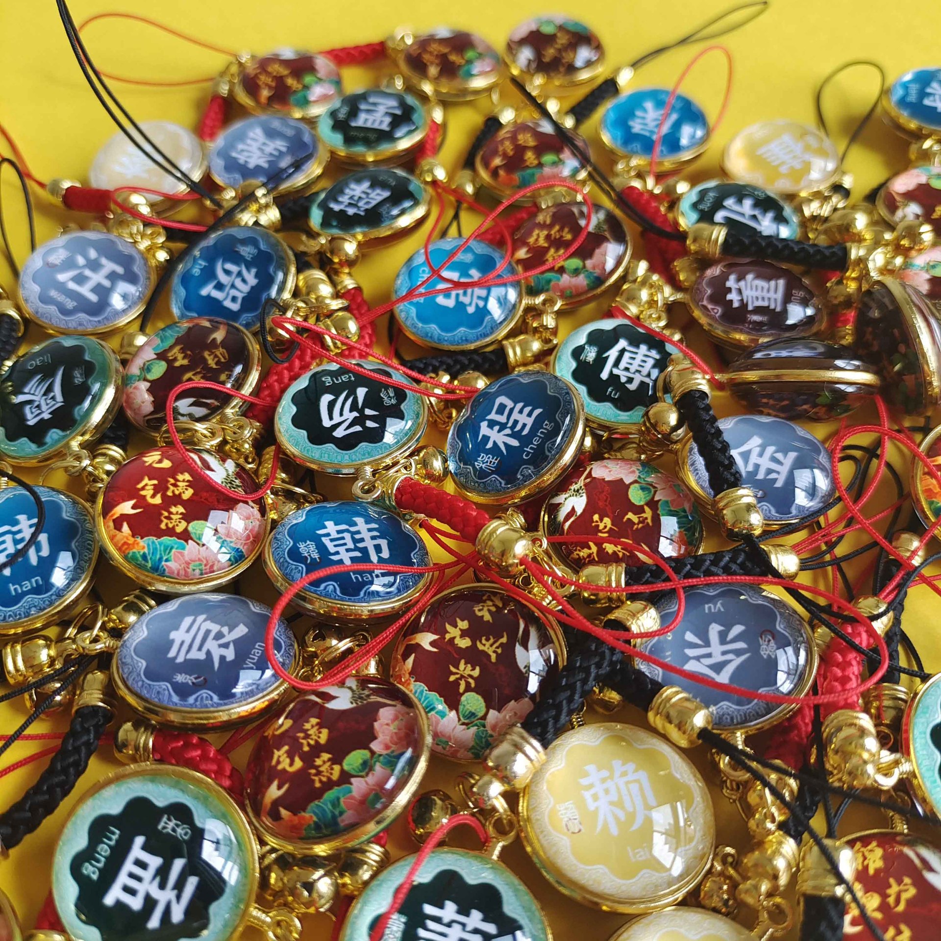 Surnames, Hundred family surnames, pendants, auspicious words, keychains, pendants, mobile phone accessories, pendants, souvenirs for tourist attractions pic 5