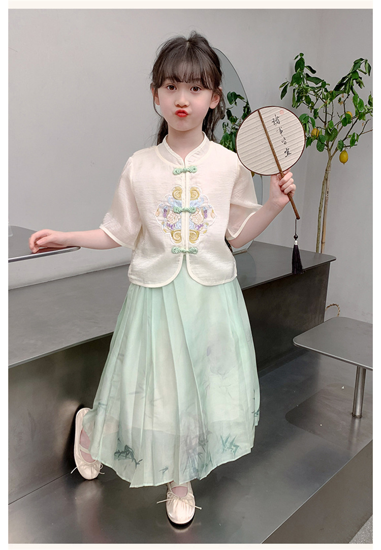女童套裙2024新款中大童洋气国风刺绣汉服夏季短袖马面裙两件套详情16