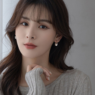 High-end matte, exquisite and small ear rings, ear buckles, unique earrings, new trendy and best-selling earrings and stud earrings in 2024 pic 25