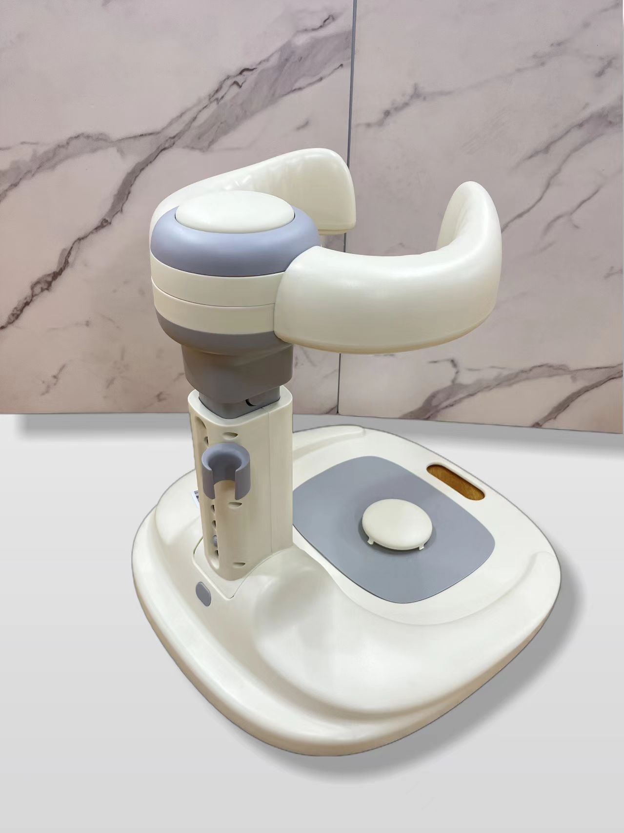 幼儿小孩洗屁屁股辅助支架儿童防滑沐浴盆台 宝宝站立着洗澡神器详情6