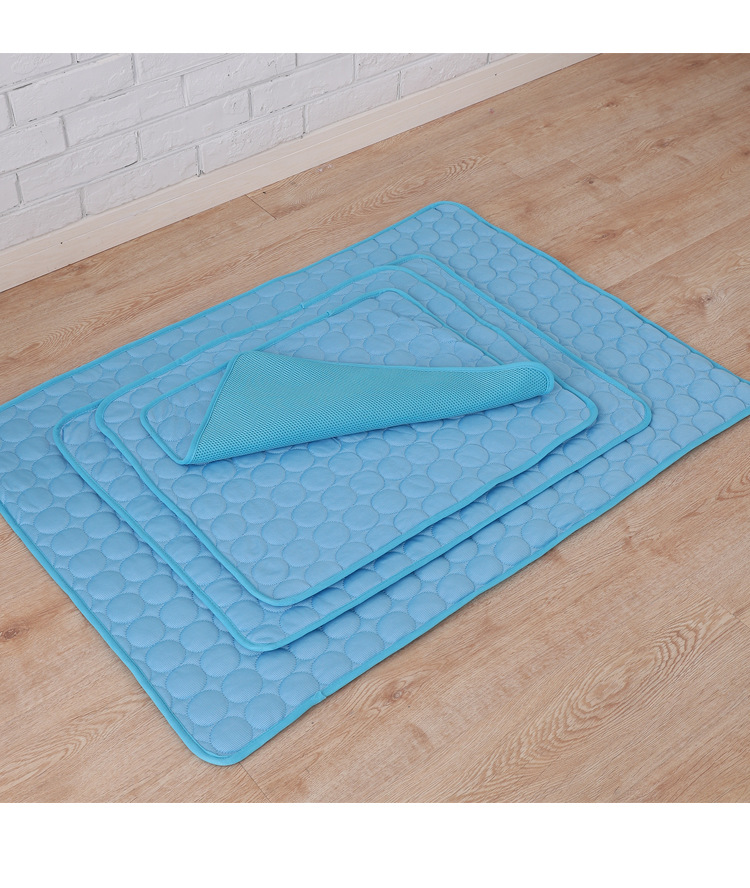 Pet MATS, summer cat and dog sofa MATS, pet supplies, cooling MATS, ice silk cold-sensing bed MATS, summer dog cooling MATS pic 15