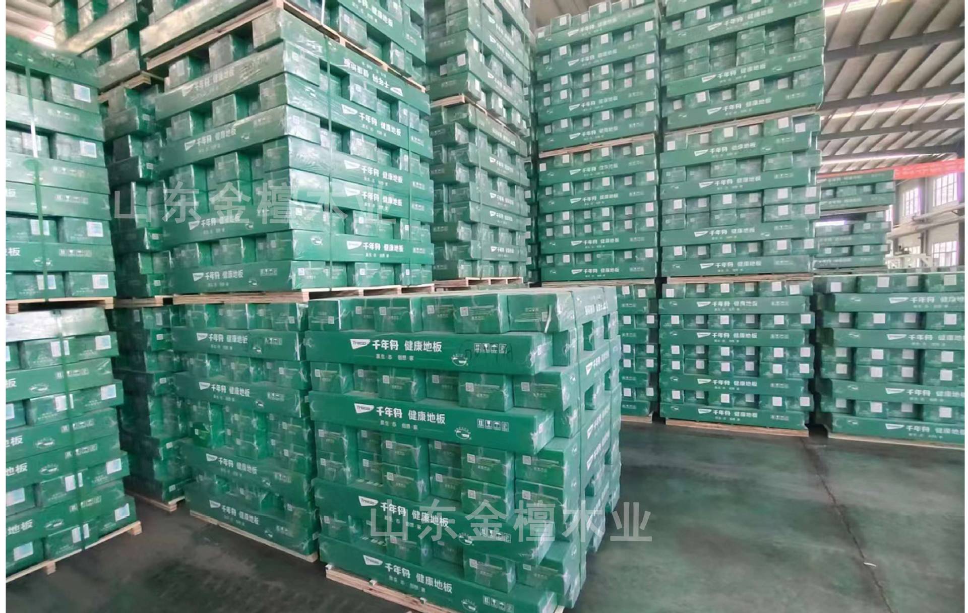 新三层实木地板15mm家装 实木复合地板多层地板环保室内地板锁扣详情7