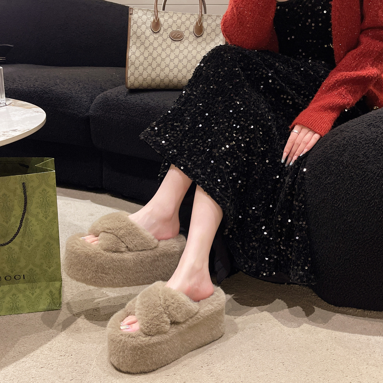 7cm厚底交叉毛毛拖鞋2024秋冬新款韩版时尚百搭保暖毛绒棉拖鞋女详情2