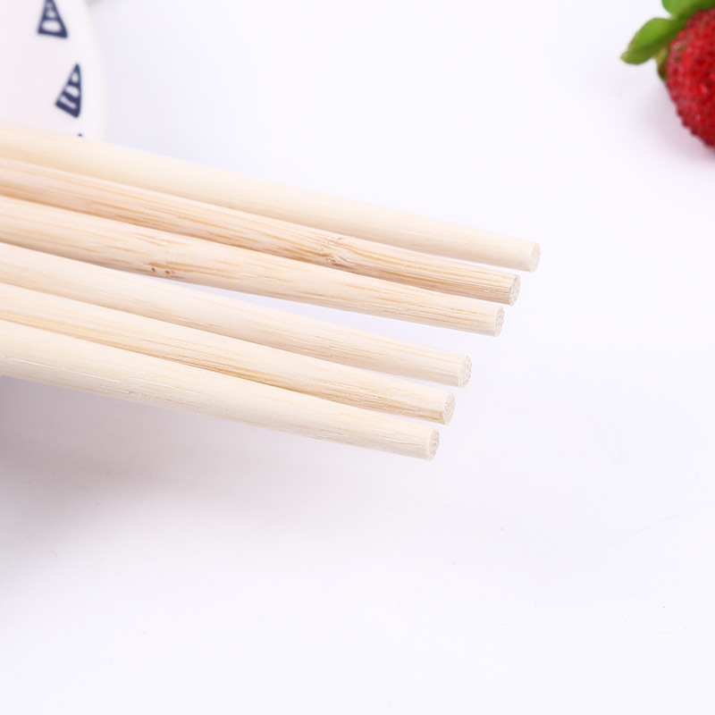 Factory direct sales of 10 sets of flower-shaped chopsticks, bamboo chopsticks, eco-friendly and natural chopsticks. Wholesale two-yuan store supply pic 5