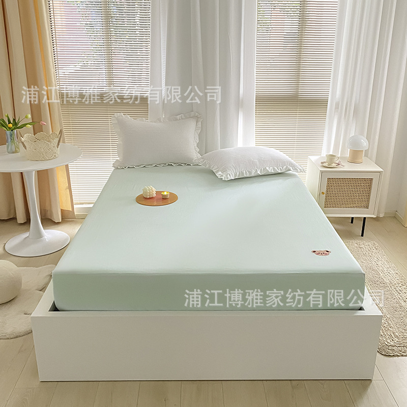 High-quality, simple cartoon ins pure cotton solid color embroidered bed covers, pure cotton mattress protective covers, bedspreads, single item wholesale pic 4