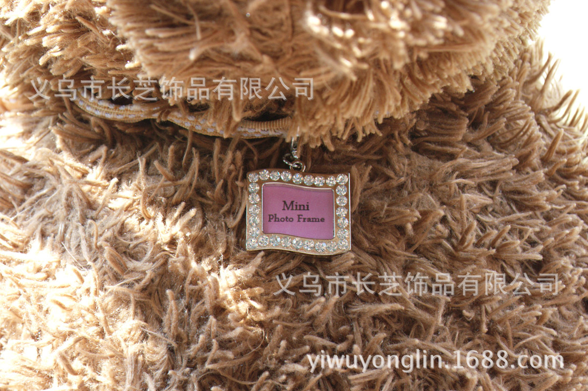 Factory direct supply of cross-border in-stock handwritten heart-shaped dog pendants, pet identity tags, Easter and Christmas diamond-encrusted dog tags pic 18