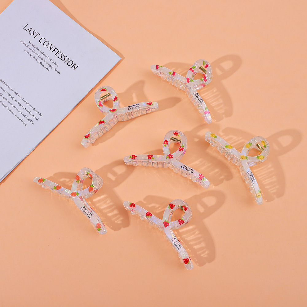 9cm medium-sized clipper flower hair clipper, three-leaf flower headwear, a new trendy diamond-encrusted hair clipper, iridesy acrylic clip pic 15