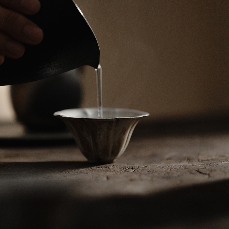 梵汝 日式郎红手工粉引落栀花边口品茗杯功夫茶具个人茶杯闻香杯详情7