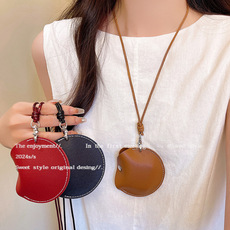 New Chinese-style Zen-inspired long feather necklace, a retro and versatile female ethnic style, a layer-and-wear sweater chain, a best-selling niche accessory pic 3