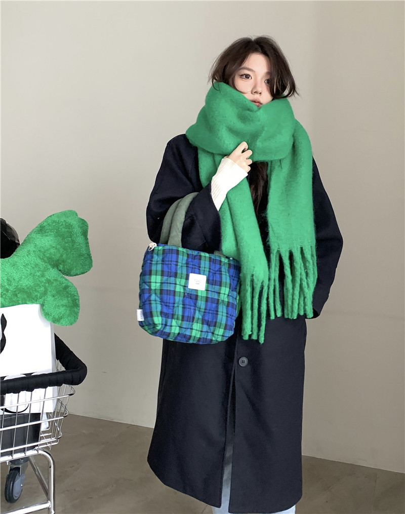 Solid color Korean-style thickened scarf for women 2022 new Korean-style winter scarf for men, versatile shawl scarf in pink pic 10