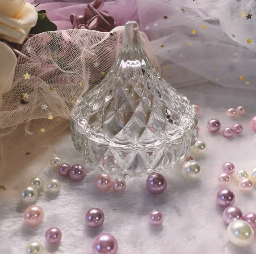 Wholesale of glass sugar jars, crystal jewelry, rings, storage jars, candles, aromatherapy containers, pine nut candy cups and decorative ornaments pic 9