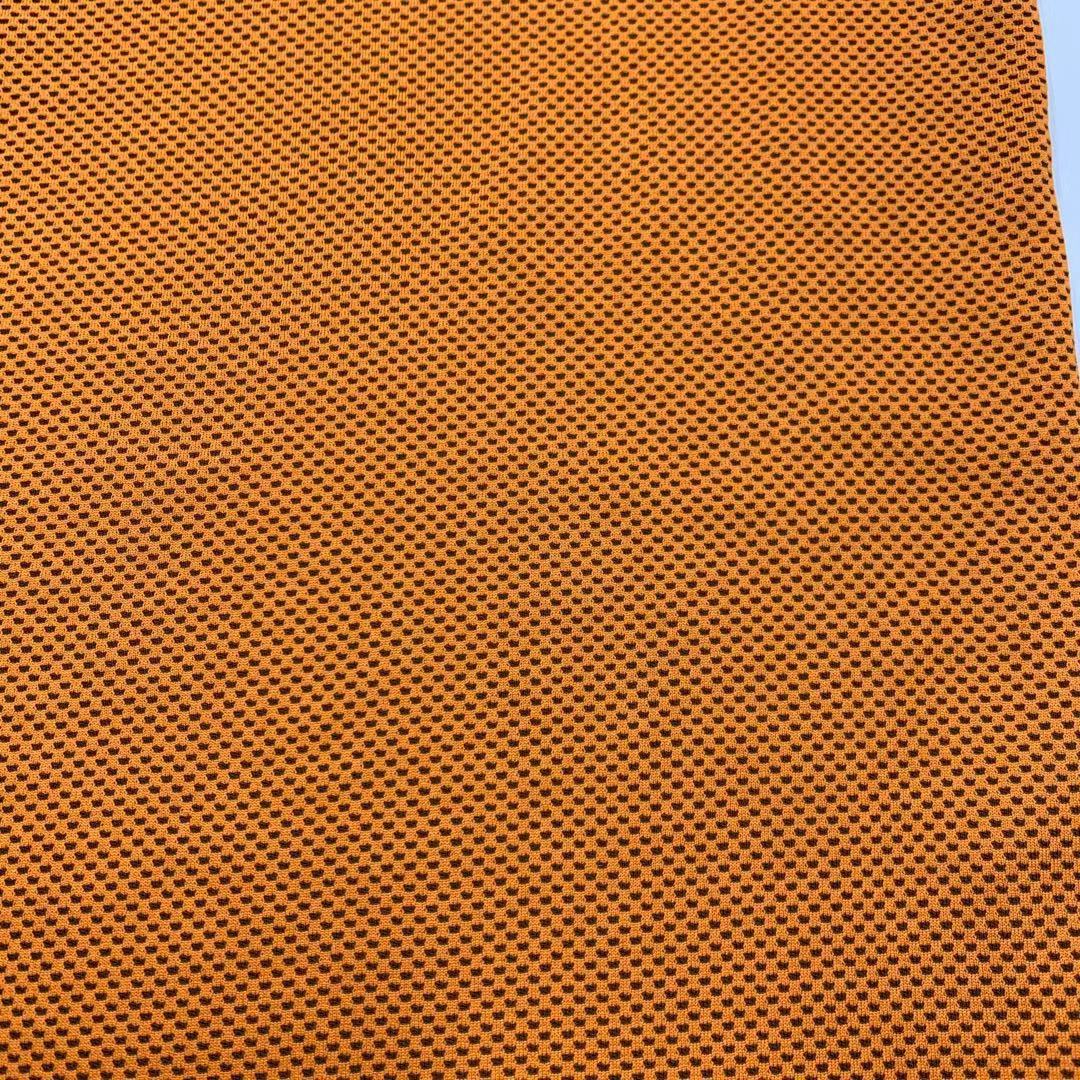 The manufacturer has a wide range of cool-feel fabric in stock, including polyester and brocade two-color bird-eye sports scarves, headscarves and neck vests. The fabric can be customized pic 127