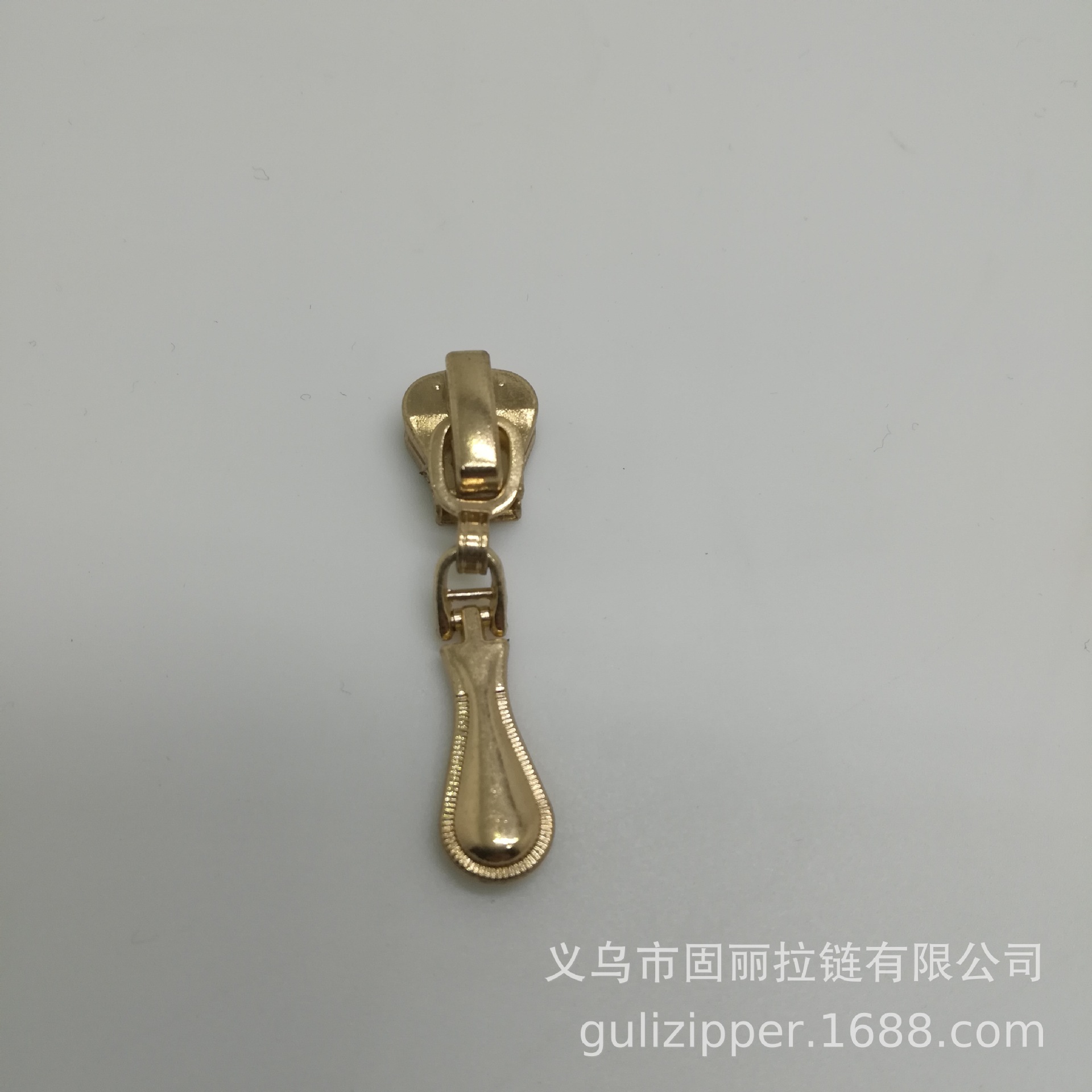 00252-1.jpg
