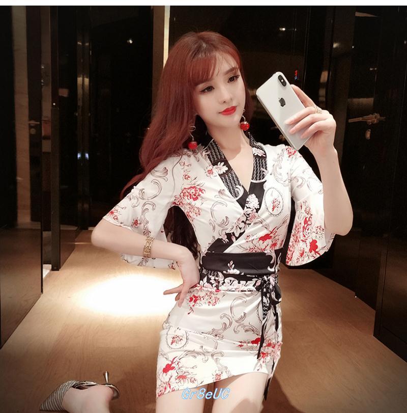 格格家 夏季新款夜店女装性感V领收腰复古包臀裙花色一步裙连衣裙详情11