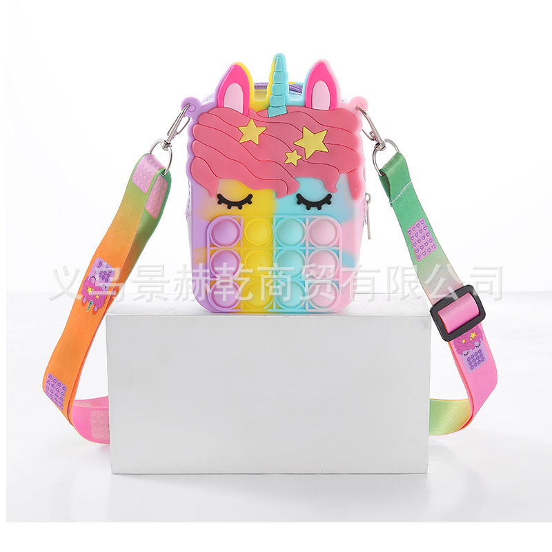 New national trend fashion bag, fingertip hand-press bubble fun silicone crossbody bag toy pic 2