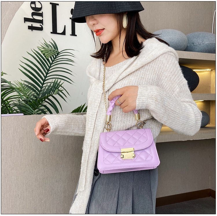 2024秋季新款时尚链条包包女斜挎包小方包简约菱格腋下包单肩包详情23