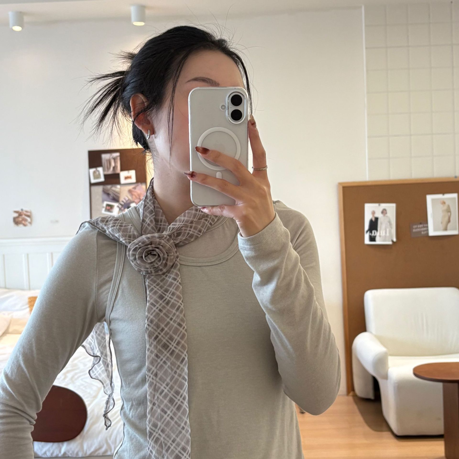 时髦长条波点丝巾春夏新款百搭可拆卸玫瑰花围脖飘带细窄高级感详情2