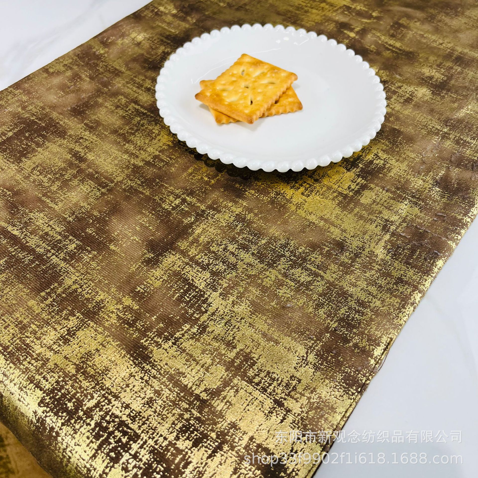 新款加工定制加厚绒布烫金日式桌旗酒店床旗流苏茶几台布厂家直销详情6