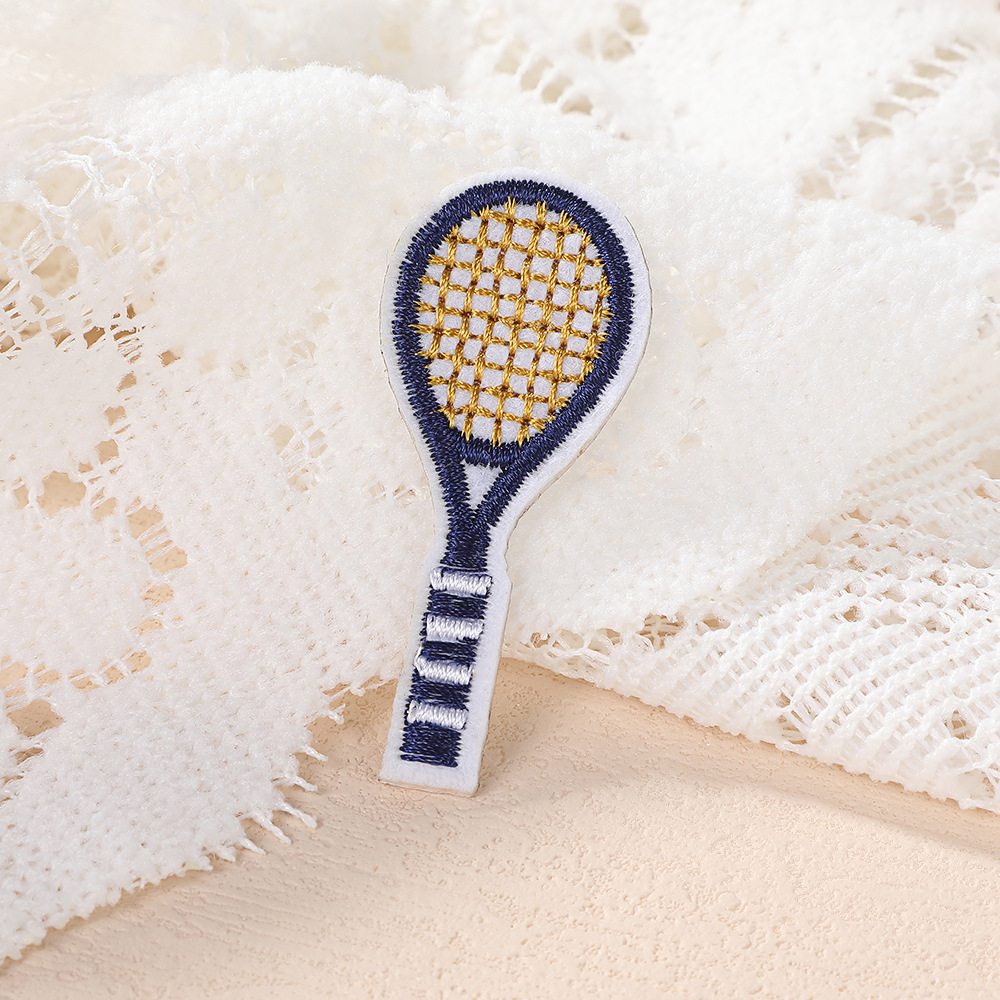 现代卡通刺绣外套T恤羽绒服胸贴包包装饰布贴衣服辅料童装补丁详情21