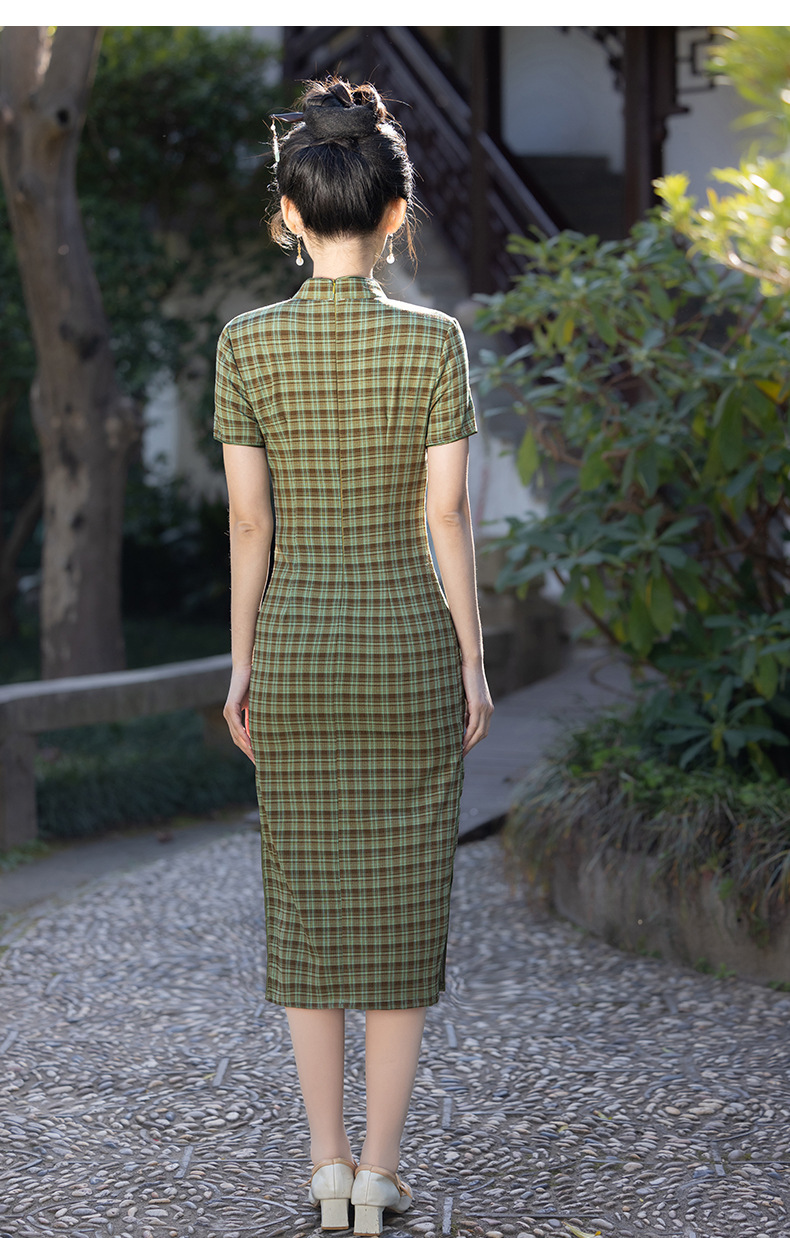 国潮新款改良格子旗袍中长款新中式年轻款气质显瘦日常通勤详情16