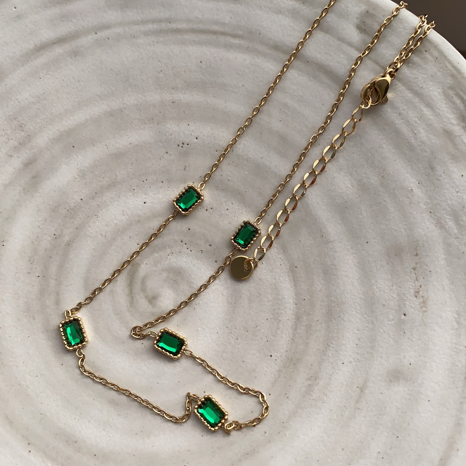 Gold brick titanium steel necklace for women, light luxury, high-end design sense, niche golden collarbone chain, 2025 new trendy sweater chain pic 20