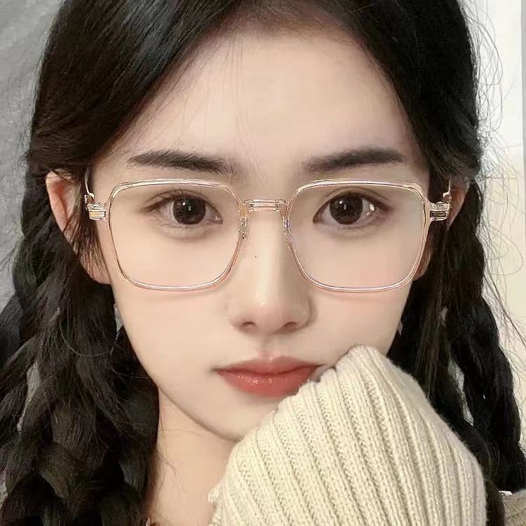 新款防蓝光超轻高颜值显瘦素颜光感变色成品近视镜女变色大框眼镜详情3