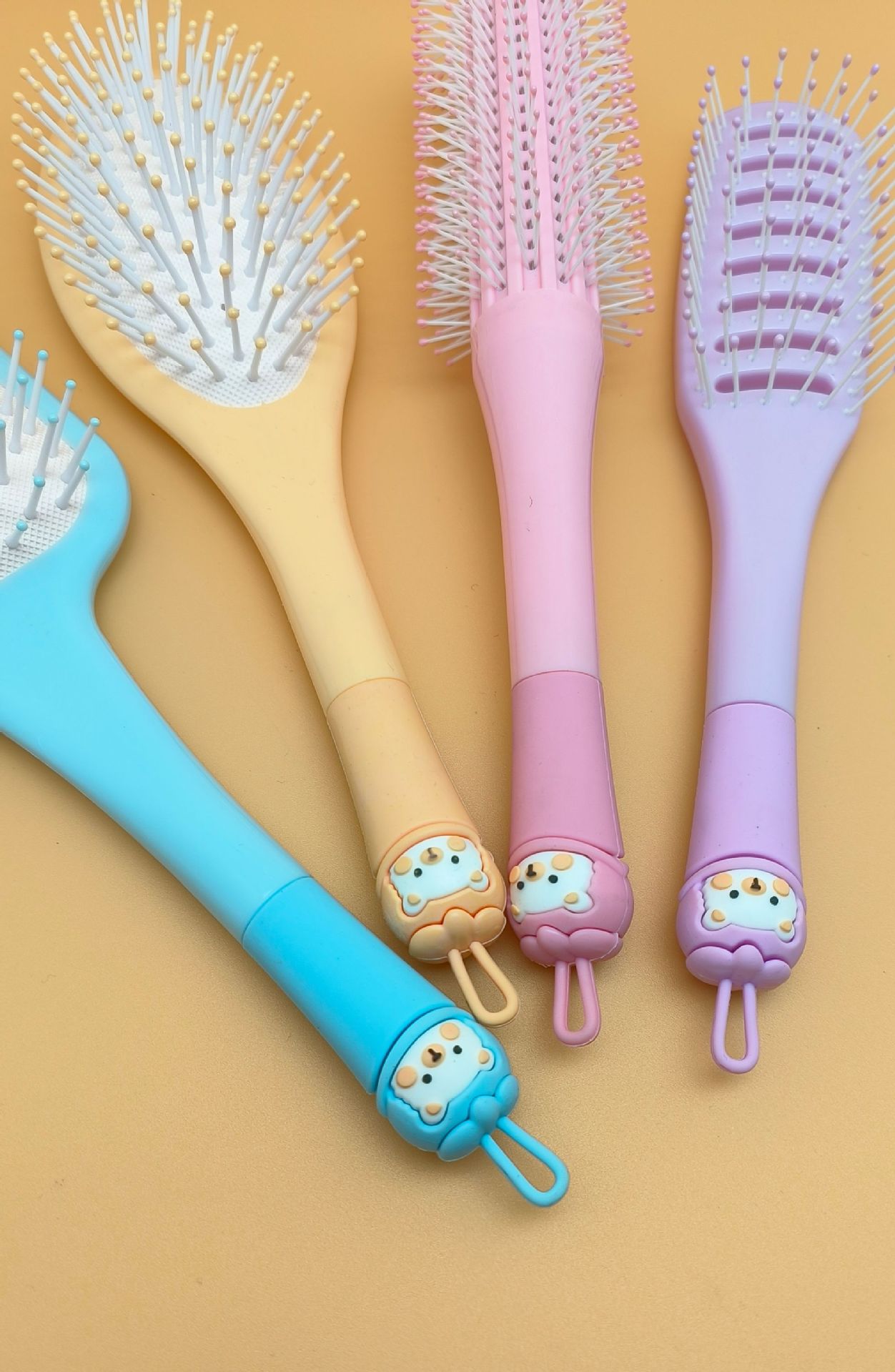 新款女生专用可爱卡通硅胶软头大方头气垫梳 蓬松造型气囊梳圆滚排骨梳 烧烤刷款式梳子详情37