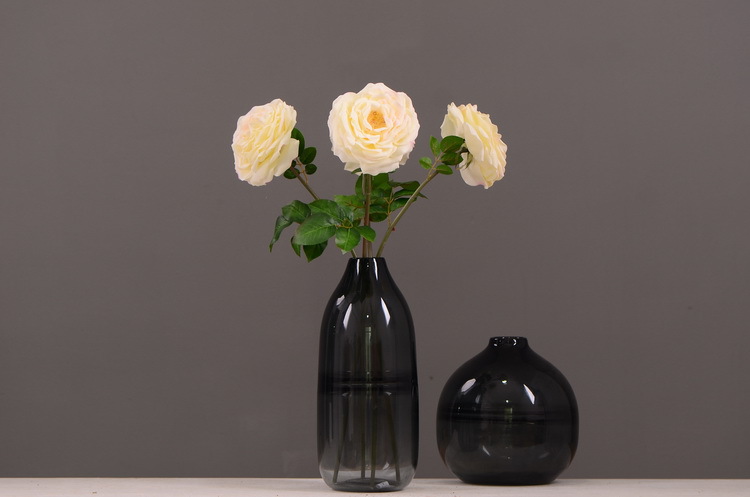 Dongli Flower Industry, the source factory, wholesals high-end artificial flowers, anti-real flowers, living room decoration, life-sized royal roses, and light luxury home floral art ornaments pic 18