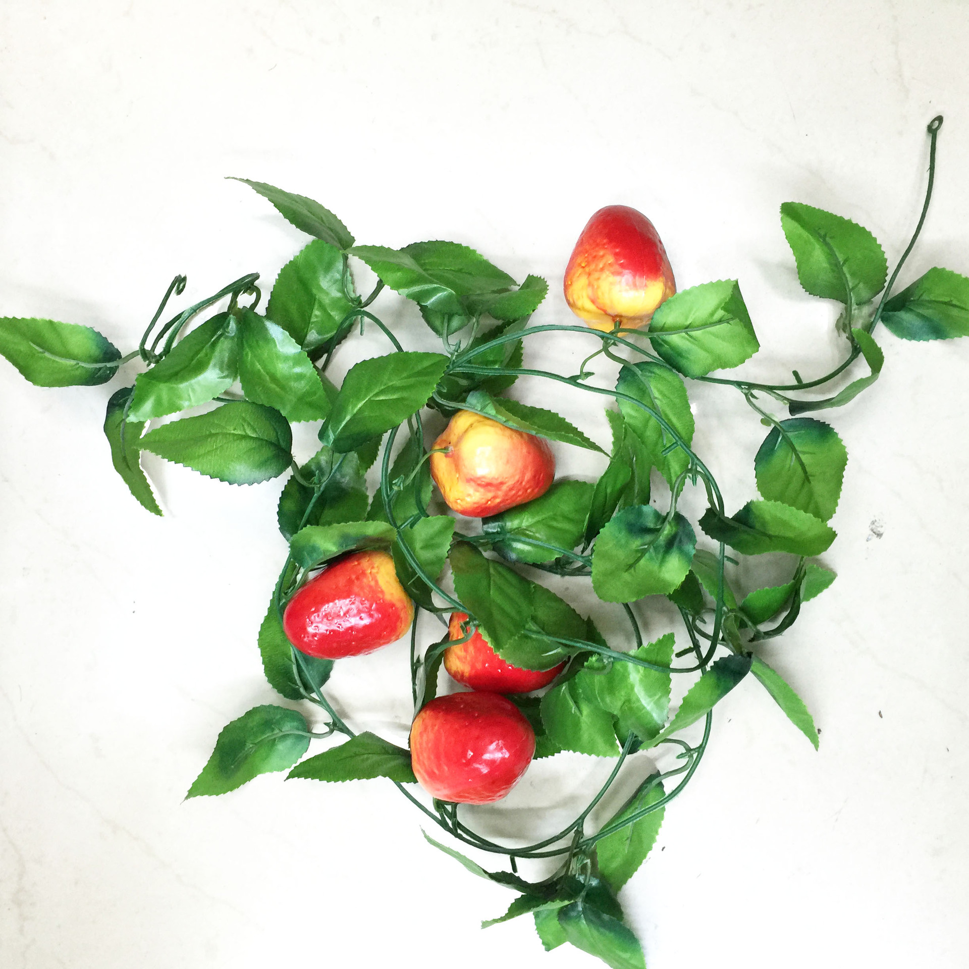 Artificial flowers, artificial lawns, artificial trees, artificial flowers, artificial lawns, artificial trees, tall flower factory, artificial fruits, vegetables, vines, various styles, fruit vines, wall-hanging vines, vines, vines, Yiwu pic 6