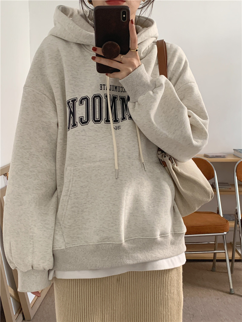 Letter-printed pullover with fleece hooded sweatshirt for women 2023 autumn/Winter new style Korean loose and versatile long-sleeved top pic 2