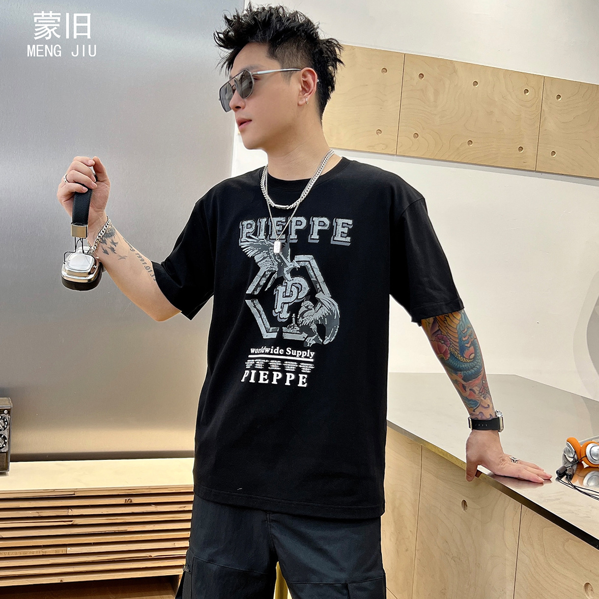 潮牌ins夏季新款t恤男宽松纯棉短袖潮流印花烫钻圆领半袖男士上衣详情9