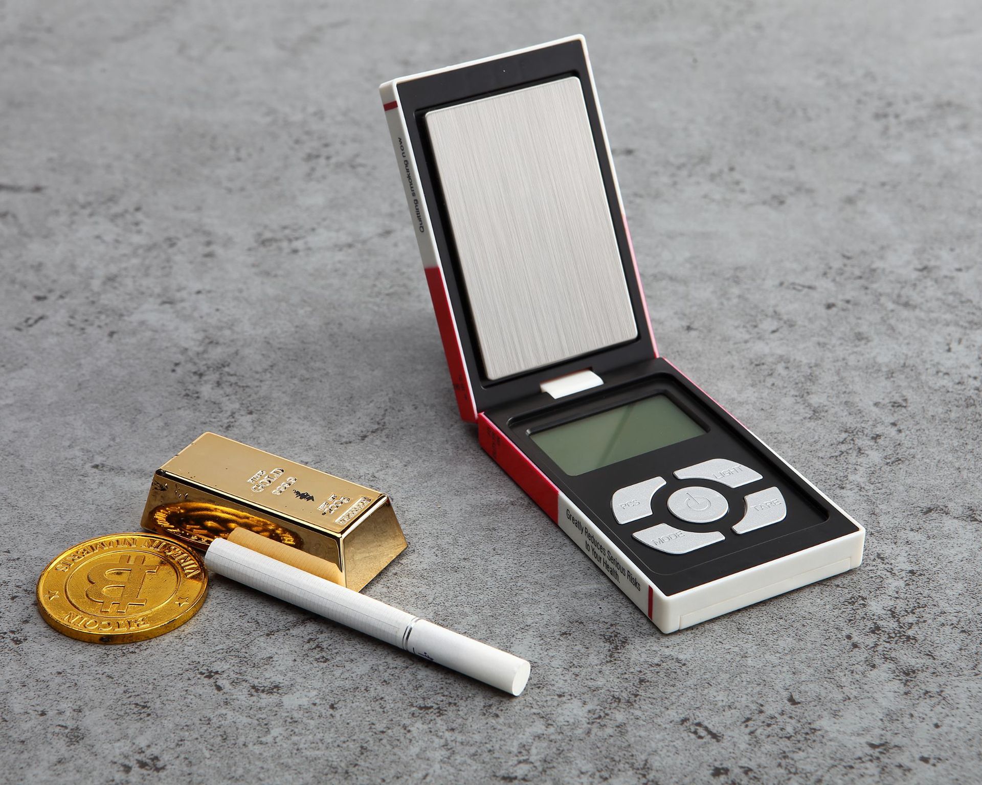 Wholesale of electronic scales, household mini small electronic scales, portable jewelry scales, cigarette box scales, food weighing, small gram scales pic 2