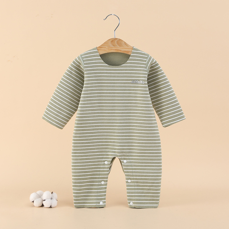 Wholesale of Derong baby one-piece suits for boys and girls, warm clothes for spring and autumn, newborn pajamas, and crawling clothes pic 3