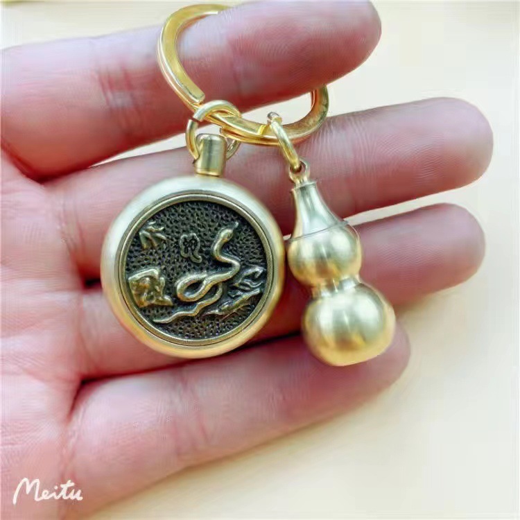 Pure copper retro 12 Chinese zodiac money transfer keychain, handcrafted brass cinnabar handle, car key chain pendant pic 5