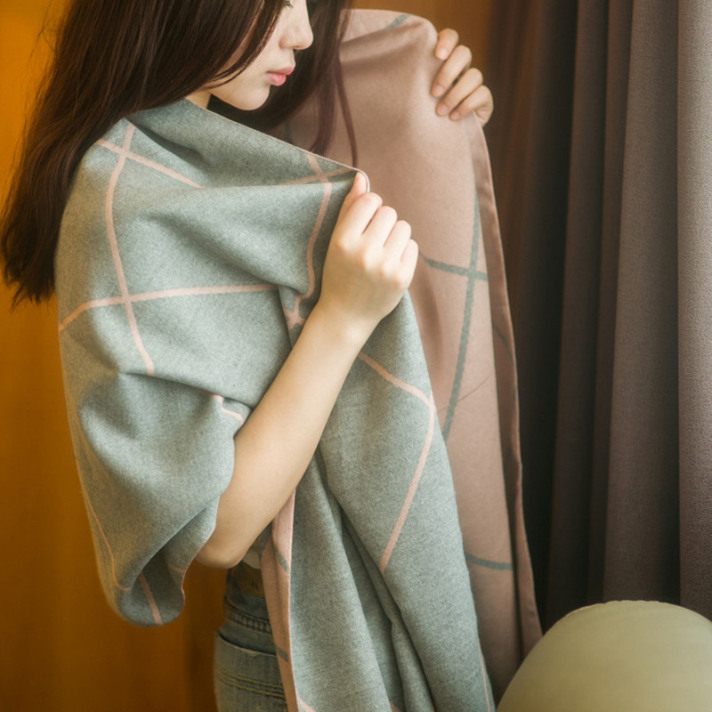 英伦格子围巾女冬季 羊绒混纺字母大披肩 千鸟格流苏潮牌羊绒围巾详情14