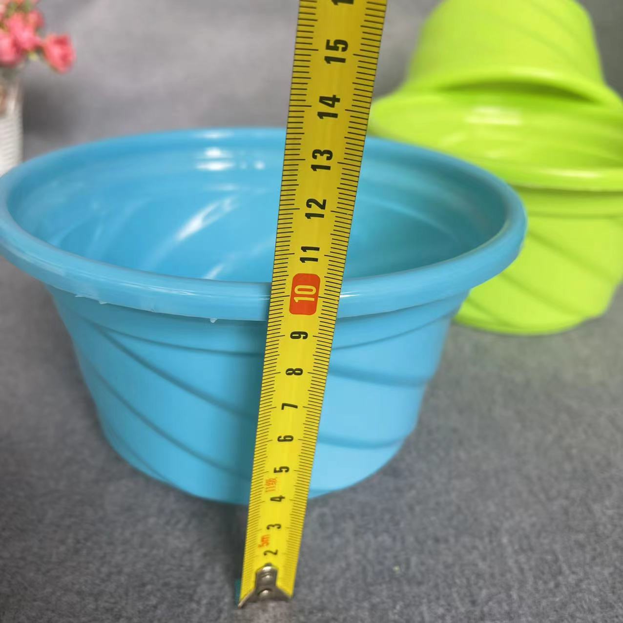 Wholesale corrugated flowerpots for Pothos, green plants and flowers, new corrugated flowerpots for pot cultivation, plastic thickened wholesale pic 1