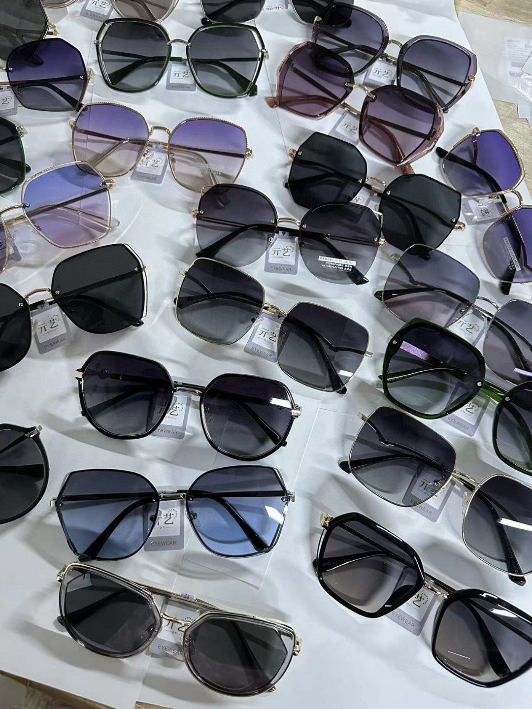 帕莎木九十  亓艺女款偏光太阳镜  特价处理  高品质  原价详情4