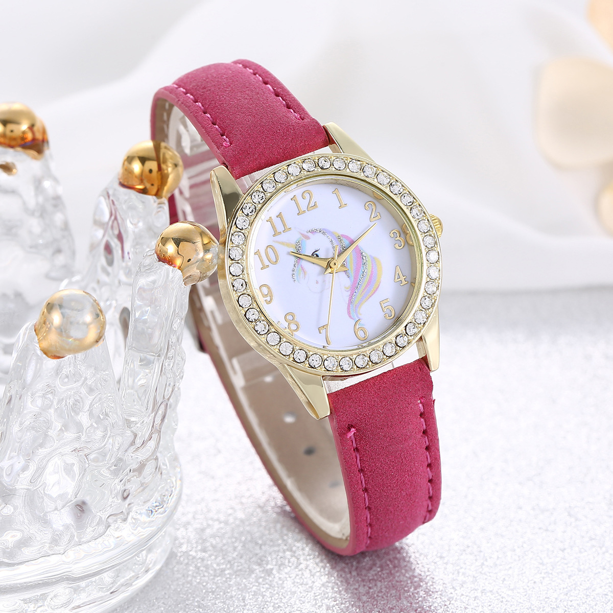 爆款跨境儿童小清新学生风少女动物表盘可爱学生女孩皮带石英手表详情7