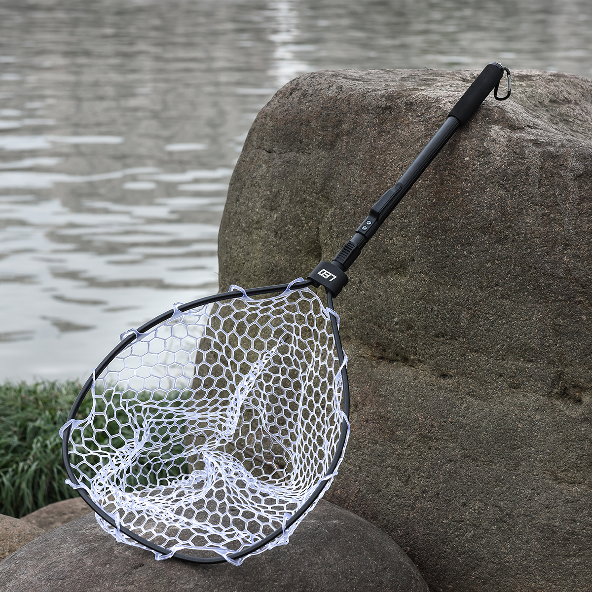 28079 LEO/ Leou [Black Aluminum Alloy Quick Folding Hand-written Net Rubber Net] Flying Fishing Net pic 11
