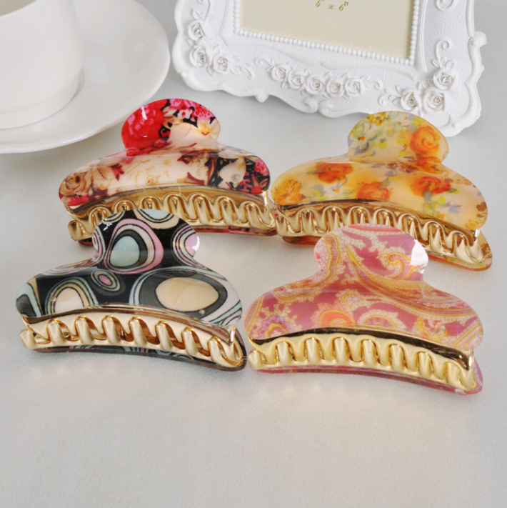 Large Korean floral acrylic hair clips pic 2