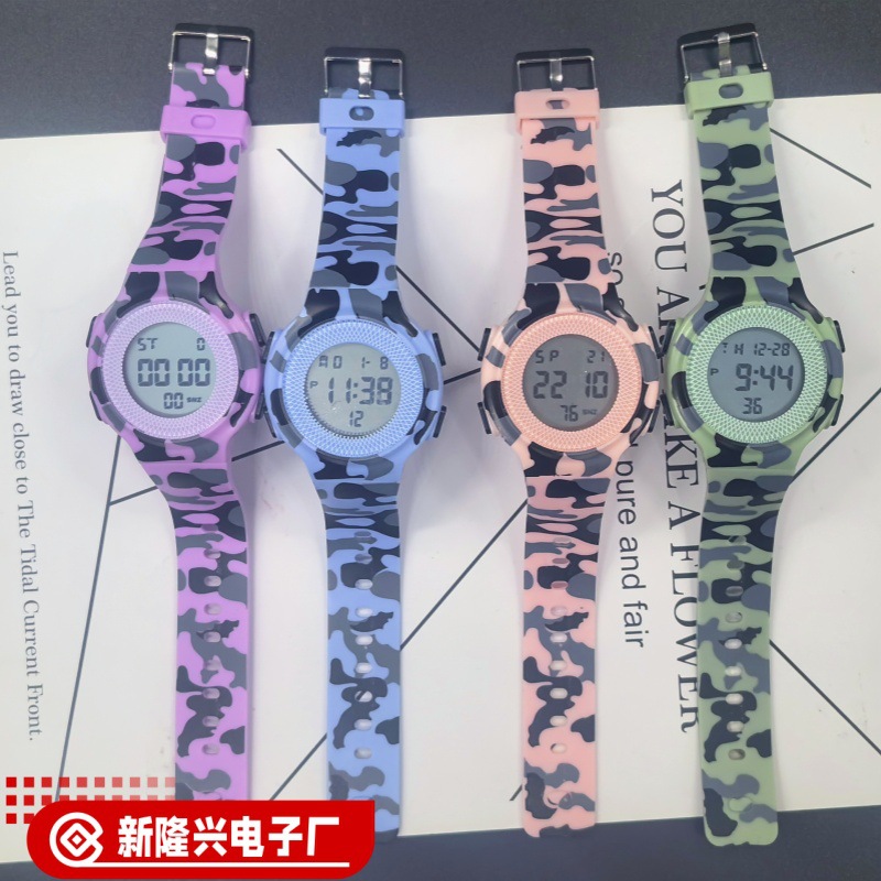 亚马逊爆款新品迷彩电子表男士学生户外运动多功能lLED电子手表详情3