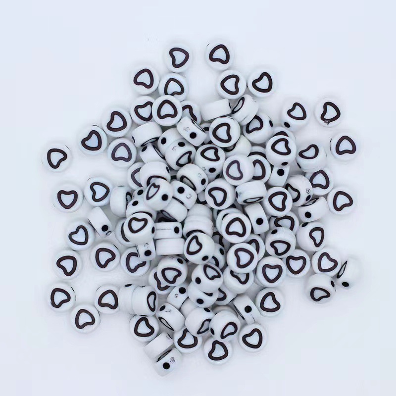 Amazon Cross-border 6mm plastic heart-shaped heart black and white color acrylic loose bead decoration 500g pic 6