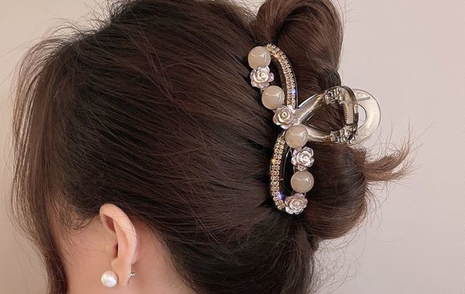 Elegant little camellia flower bead claw clip, large hair volume, high-end updo shark clip for women at the back of the head pic 14
