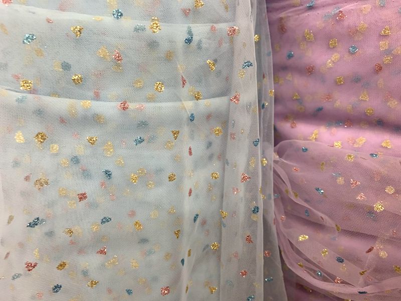 Wholesale of knitted mesh fabric for clothing, toys, puffy skirts, headwear, hair accessories, butterfly knot mesh fabric, and three-color mesh gauze pic 10