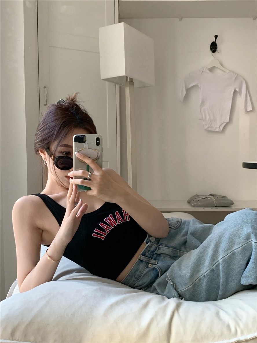 网红同款字母工字背心女舒适透气自带胸垫甜辣风修身显瘦短款上衣详情26